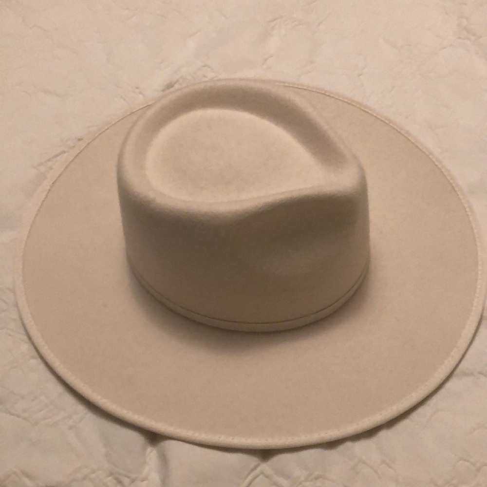 Calling all Ellie Holcomb fans-autographed hat